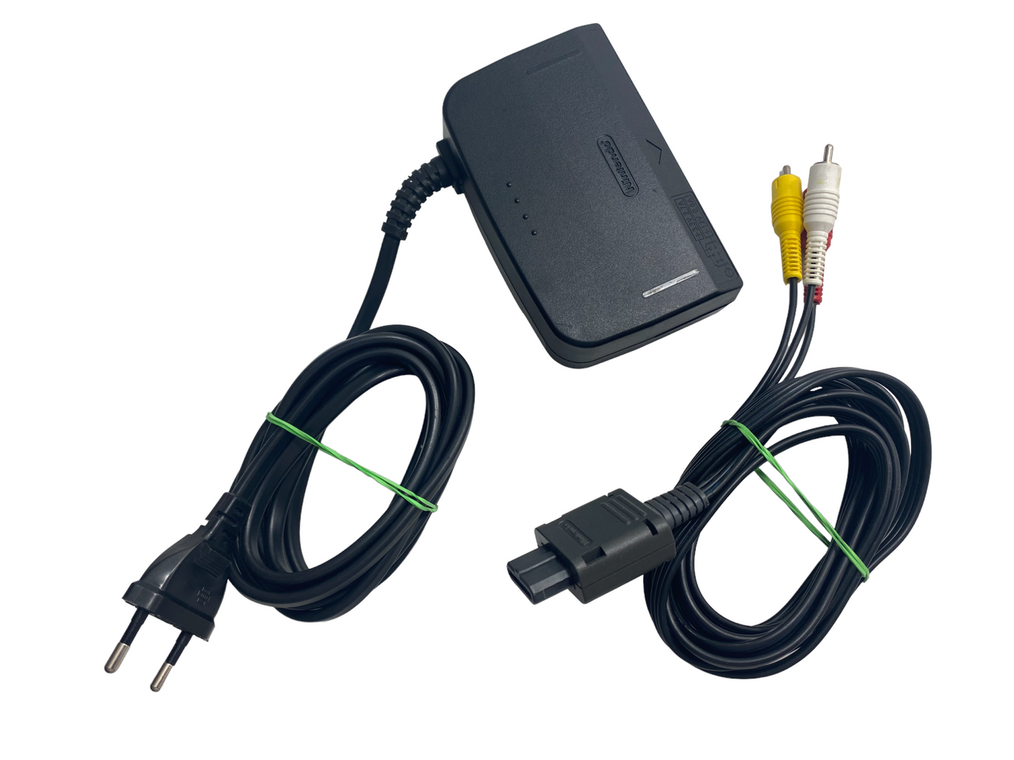 Nintendo 64 / N64 Konsole + 2 Original Controller + 4 Spiele inkl. Kabel