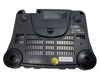 Nintendo 64 / N64 Konsole + 4 Controller + Mario Kart 64 inkl. Kabel